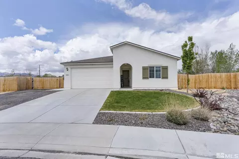 2655 Emerson Cir, Fernley, NV 89408