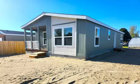 3337 Crown Royal Cir, Winnemucca, NV 89445