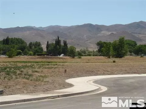 403 Cascade Ct, Yerington, NV 89447