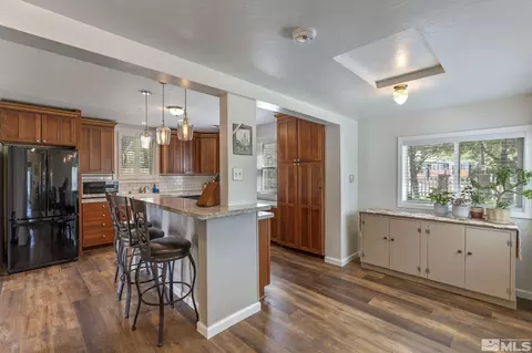 785 Andrew Ln, Reno, NV 89521 photo 12