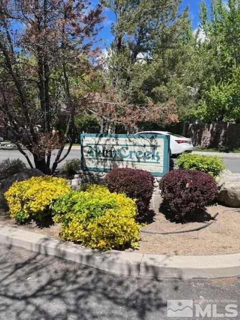 1270 Creek Haven Cir, Reno, NV 89509