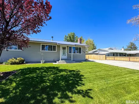 125 A St, Hawthorne, NV 89415