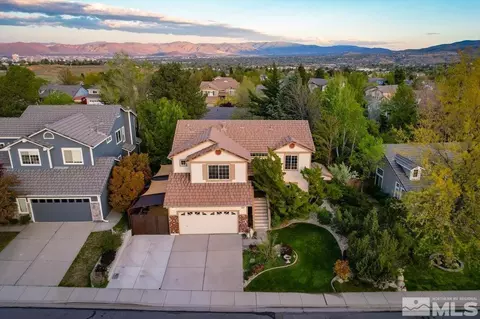 3260 Fairlands Dr, Reno, NV 89523