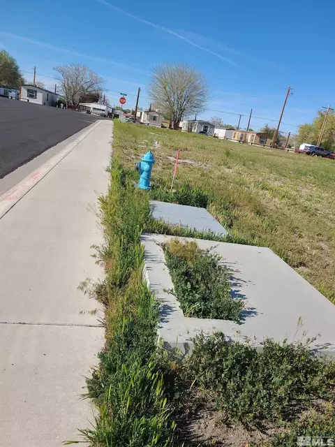 361 Silver Spur Dr #00181155, Fallon, NV 89406