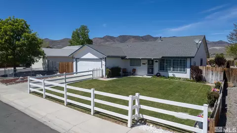 2060 Lonnie Ln, Dayton, NV 89403