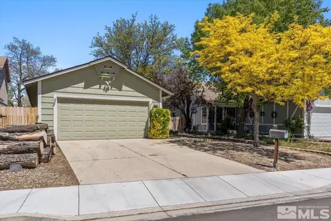 2090 Burnside Dr, Sparks, NV 89434
