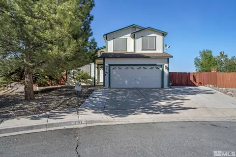 797 Summer Dr, Sun Valley, NV 89433