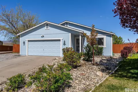 5573 Diablo Ct, Sun Valley, NV 89433