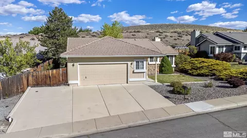 5036 Santa Barbara Ave, Sparks, NV 89436