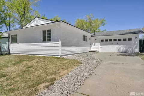 575 Wellington Way, Reno, NV 89506