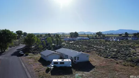 15 Smoke Tree, Yerington, NV 89447