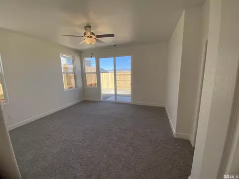 910 Agate, Fernley, NV 89408 photo 7