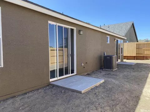 910 Agate, Fernley, NV 89408 photo 10