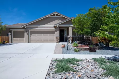 119 Maze Ave, Dayton, NV 89403