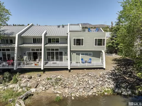 1940 Dickerson Rd, Reno, NV 89503
