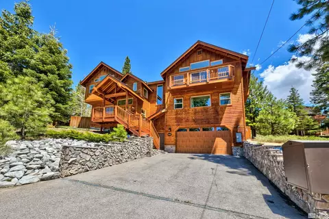 2346 Wagon Train Trl, South Lake Tahoe, CA 96150