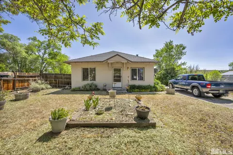 5870 Panther Dr, Reno, NV 89506