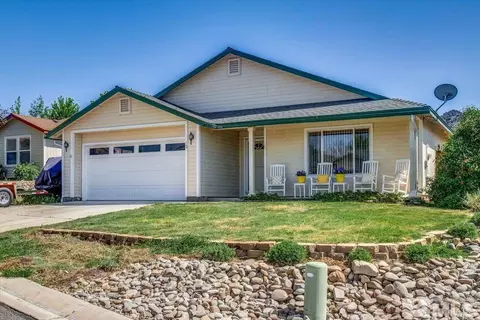 13 Scott St, Gardnerville, NV 89410