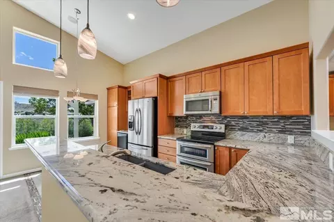 2736 Starr Meadows Loop, Reno, NV 89519 photo 12