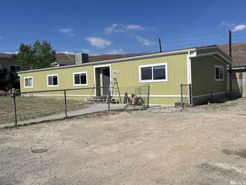 4689 W Leonesio Dr, Sun Valley, NV 89433