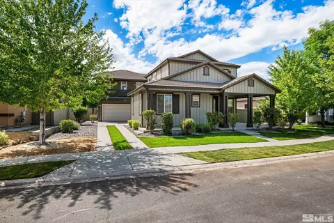 10555 Thistle Berry Ct, Reno, NV 89521