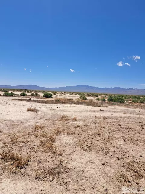 T12n R34e S33 R34e S33, Hawthorne, NV 89420