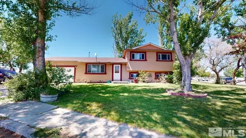 844 Gold Ct, Battle Mountain, NV 89820