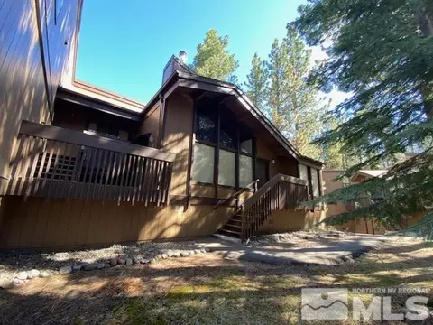 48 Chalet Ct, Stateline, NV 89449