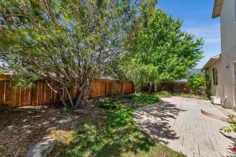 2885 Watervale Dr, Sparks, NV 89436