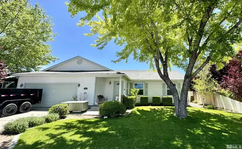 5272 Offenhauser Dr, Winnemucca, NV 89445