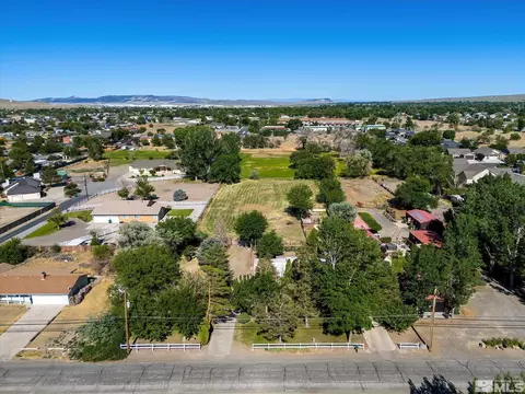 350 Miller Ln, Fernley, NV 89408