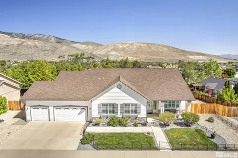 860 Valley Crest Dr, Carson City, NV 89705