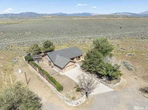 1840 Ty Ln, Minden, NV 89423