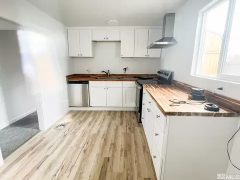 622 4th St, Hawthorne, NV 89415 photo 5