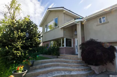 3222 Susileen Dr, Reno, NV 89509 photo 2