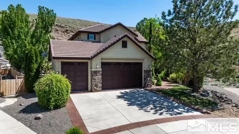 5650 Falcon Ridge Ct, Sparks, NV 89436