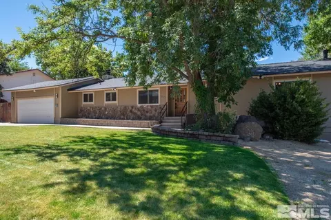 2195 Parkway Dr, Reno, NV 89502