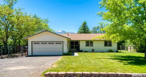 860 Ritter Dr, Gardnerville, NV 89460