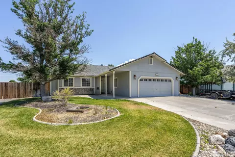 150 Mia Dr, Sparks, NV 89436