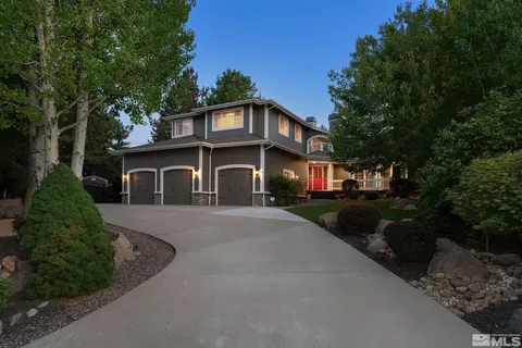 14300 Domingo Ct, Reno, NV 89511
