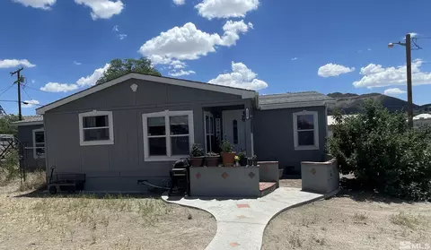 260 E Corona Ave, Tonopah, NV 89049