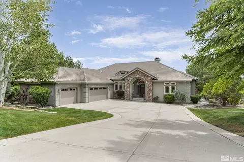 4660 Saddlehorn Dr, Reno, NV 89511