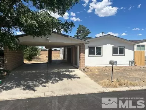 250 Parkland Way, Fernley, NV 89408