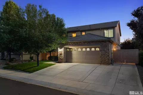 10867 Pebble Hill Dr, Reno, NV 89521
