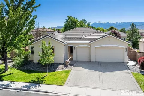 10665 Autumn Walk Ln, Reno, NV 89521