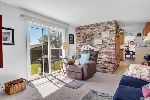 620 Nancy Cir, Reno, NV 89503 photo 14