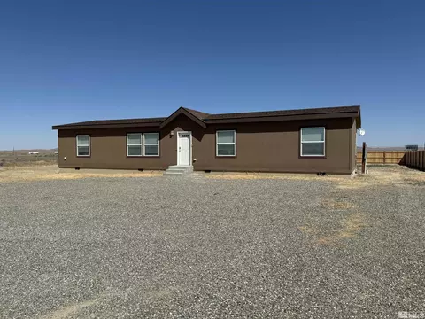 8265 W Rose Creek Rd, Winnemucca, NV 89445
