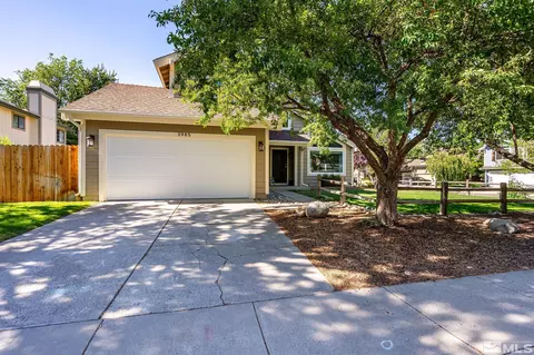 3985 Willowsprings Dr, Reno, NV 89519 photo 3