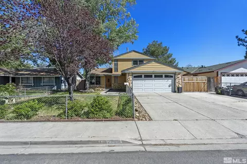 2250 Howard Dr, Sparks, NV 89434