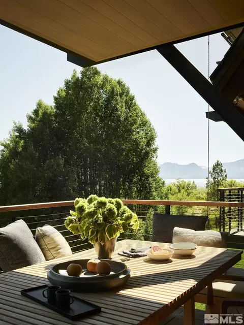 9 Beach Club Dr #116, Stateline, NV 89449